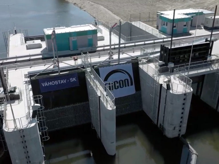 Zvýšenie bezpečnosti územia proti spätnému vzdutiu Malého Dunaja a Klátovského ramena z Váhu