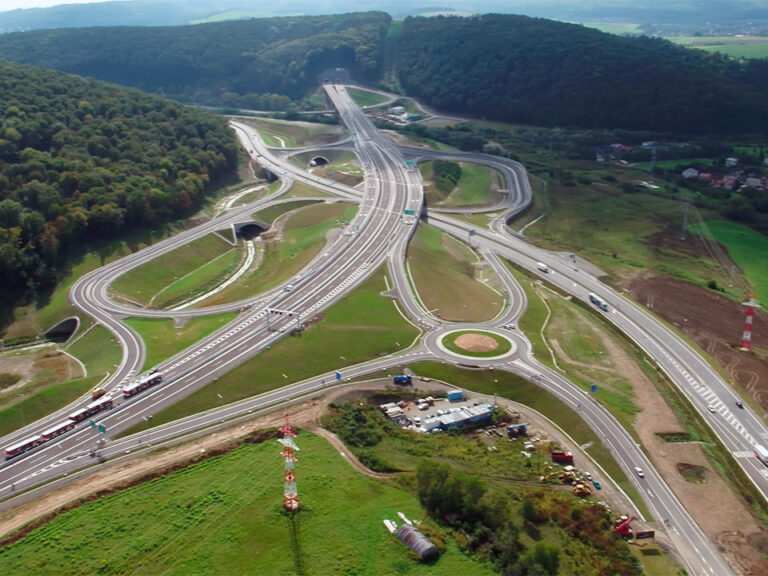 Slávnosť odovzdania prešovskej R4 - I. etapa vrátane tunela Bikoš