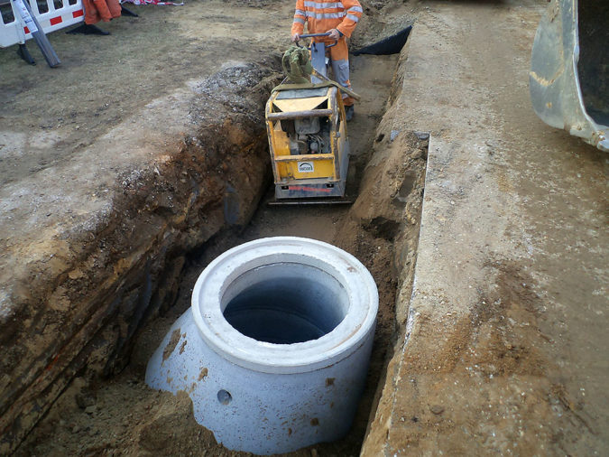 Svätý Peter, celoobecná splašková kanalizácia a ČOV